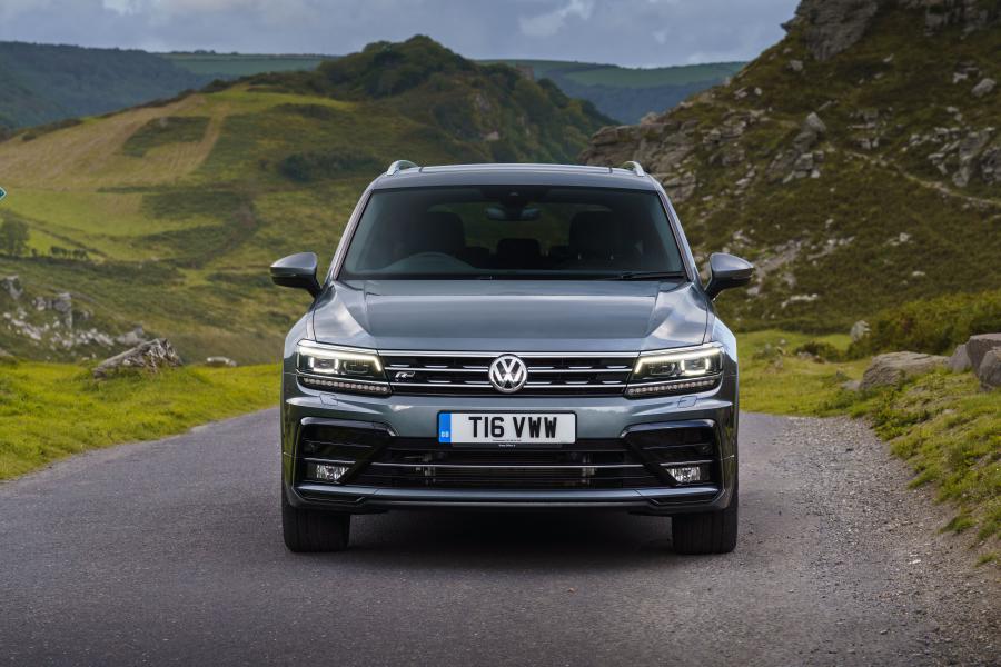  Volkswagen Tiguan Allspace R-Line 2018 года  (UK) (фото 40 из 40)